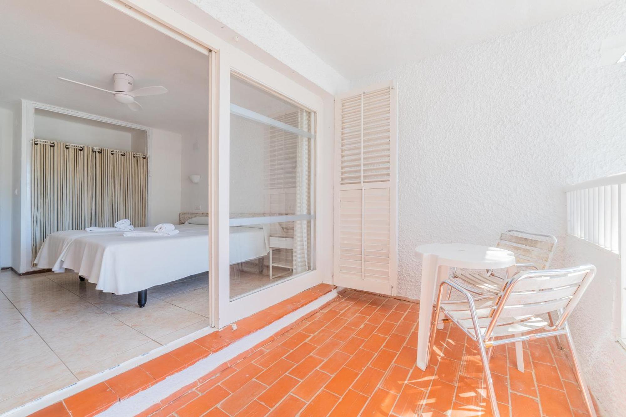 Atlas Apartments Ibiza Santa Eulària des Riu Extérieur photo