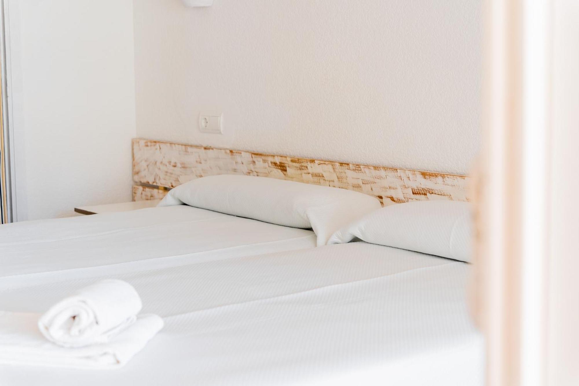 Atlas Apartments Ibiza Santa Eulària des Riu Extérieur photo